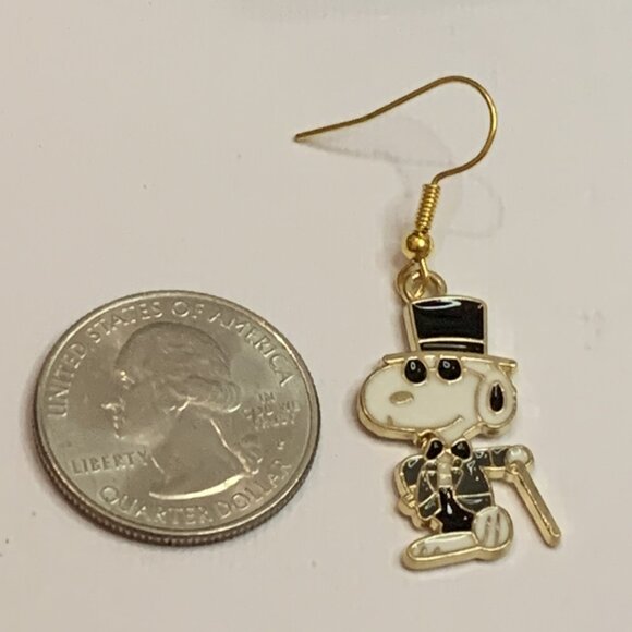 Snoopy Earring, Joe Cool Earring, Peanuts Earrings, Gift Idea, Snoopy Charm - Picture 5 of 6